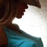 sexy blonde on high beam - www.baconboobsbeer.com