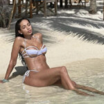 hot beach babe - www.baconboobsbeer.com