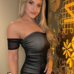 sexy blonde babe - www.baconboobsbeer.com