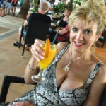 hot milf - www.baconboobsbeer.com